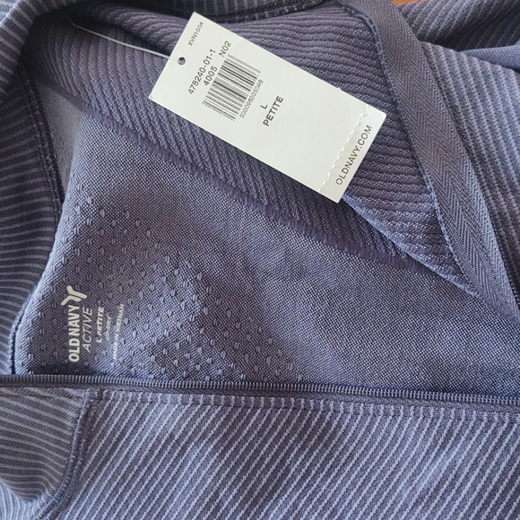 NWT - Old Navy leggings and zip up long sleeve top - Athletic Wear - Picture 6 of 9